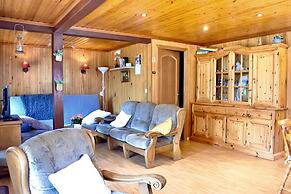 Charming Holiday Chalet Located in a Private Estate With Fenced Garden