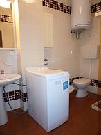 Great Apartment With Swimming Pool in a Good Location by Beahost Renta