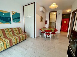 Comfy Flat With Balcony-beahost
