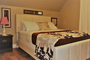 The Bungalow at Grand Forks