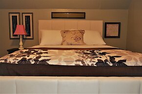 The Bungalow at Grand Forks