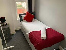Gateway Mews Wv1 Stays 5beds Parking Long Stay Discounts