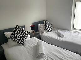 Gateway Mews Wv1 Stays 5beds Parking Long Stay Discounts