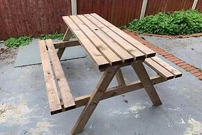 Gateway Mews Wv1 Stays 5beds Parking Long Stay Discounts