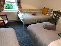 The Bewdley Staycatio 4 Beds Longshort Stays