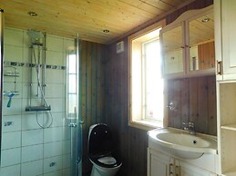Lake View Cabin