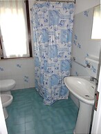 Bright Apartment Near the Beach With a Lovely Terrace by Beahost Renta