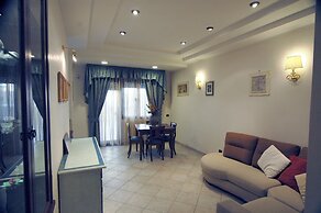 Roma Chic House - Luxury House 4 People - With 2 Bedrooms 2 Bathrooms