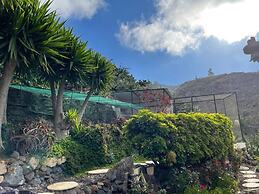 Cottage With 2 Bedroom, 2 Bathrooms, Heated Solar Pool, Sauna, Jacuzzi