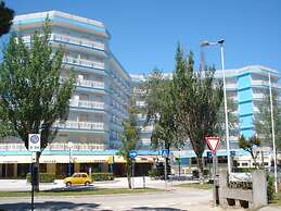 Fresh and Cozy Seaside Studio