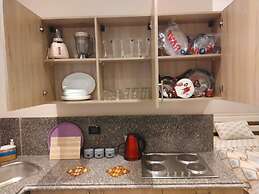 Eco Inn - Sherook993g2 Studio