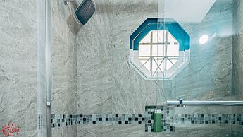 Yhavarees Comfy Oasis 2-bed Aprt- Central & Secure