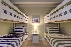 B207 Ten Mile Island 2br 2ba 2 Bedroom Condo by RedAwning