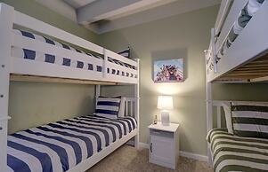 B207 Ten Mile Island 2br 2ba 2 Bedroom Condo by RedAwning