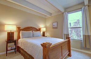 B207 Ten Mile Island 2br 2ba 2 Bedroom Condo by RedAwning