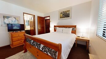 Snowflower 20 Pet-Friendly, Spacious Corner Unit With Great Complex Am