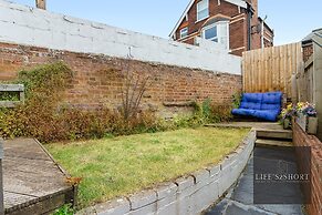 City Gate Garden Lodge