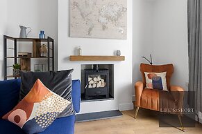 City Gate Garden Lodge