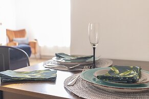 City Gate Garden Lodge