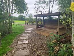 Arcadia Safari Tent in Private 5 Acre Field