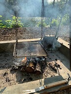 Arcadia Safari Tent in Private 5 Acre Field