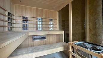 Luxury cottage - in amazing surroundings