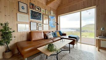 Luxury cottage - in amazing surroundings