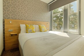 Remaotel Seafield Court Apartments