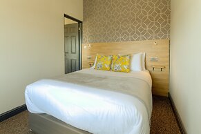 Remaotel Seafield Court Apartments