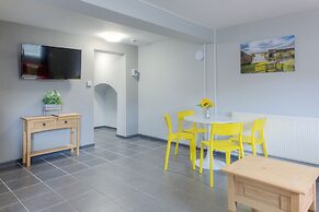 Remaotel Seafield Court Apartments