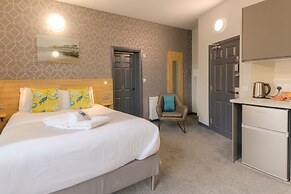 Remaotel Seafield Court Apartments