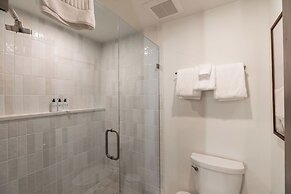 Lodge at Vail Condominiums