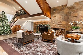 Lodge at Vail Condominiums