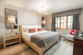 Lodge at Vail Condominiums