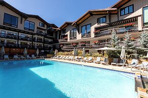 Lodge at Vail Condominiums
