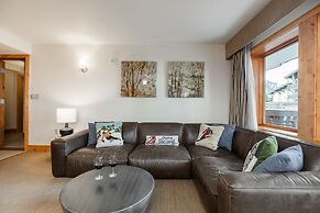 Lodge at Vail Condominiums