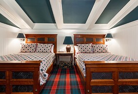 Lodge at Vail Condominiums