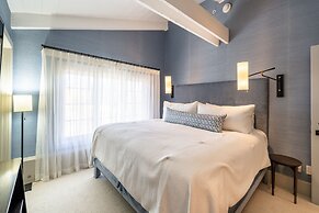 Lodge at Vail Condominiums