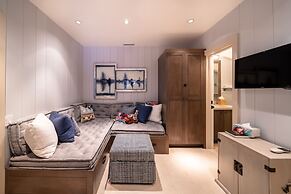 Lodge at Vail Condominiums