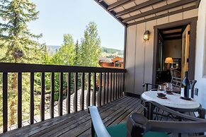 Lodge at Vail Condominiums