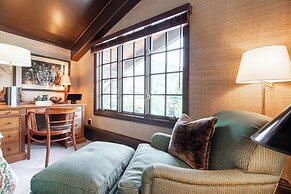 Lodge at Vail Condominiums