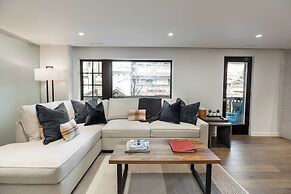 Lodge at Vail Condominiums