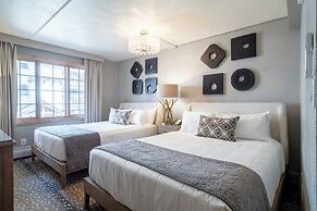 Lodge at Vail Condominiums
