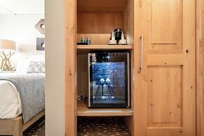 Lodge at Vail Condominiums