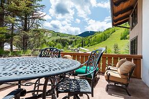 Lodge at Vail Condominiums