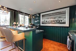 Lodge at Vail Condominiums