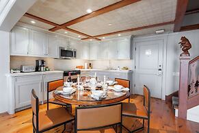 Lodge at Vail Condominiums