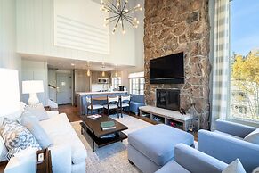 Lodge at Vail Condominiums