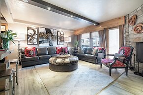 Lodge at Vail Condominiums