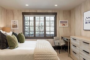 Lodge at Vail Condominiums